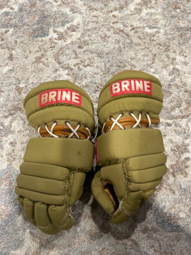 Used Player's Brine 13" L-35 Lacrosse Gloves
