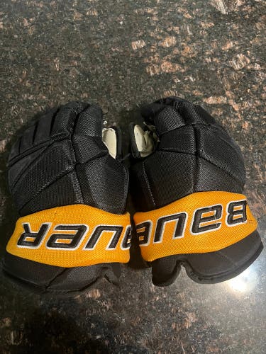 Used Bauer 14" Pro Stock Vapor Pro Team Gloves