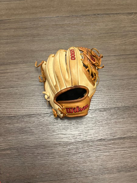 Wilson A2000 Exclusive Edition 1786 11.5 Baseball Glove H Web Beige/Black  11.5 Right Hand