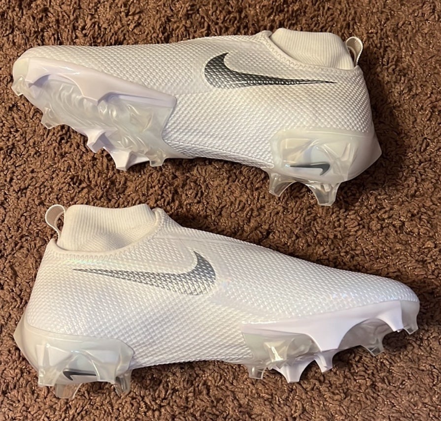 size 8 football cleats