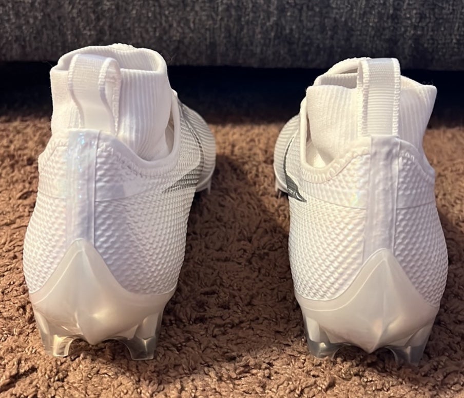 size 8 football cleats