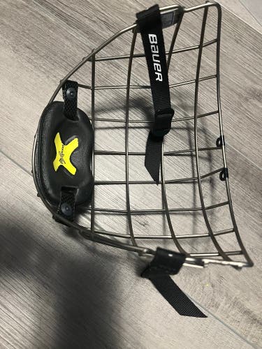 Used Large Bauer Re-Akt Cage (titanium)