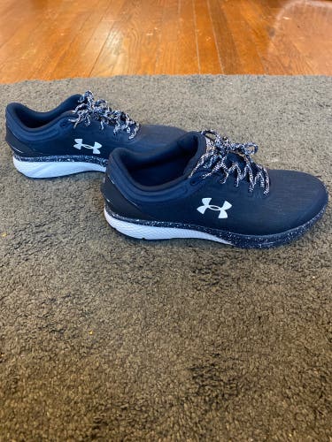 Navy Team Issued Training Shoes Charged Escape 3