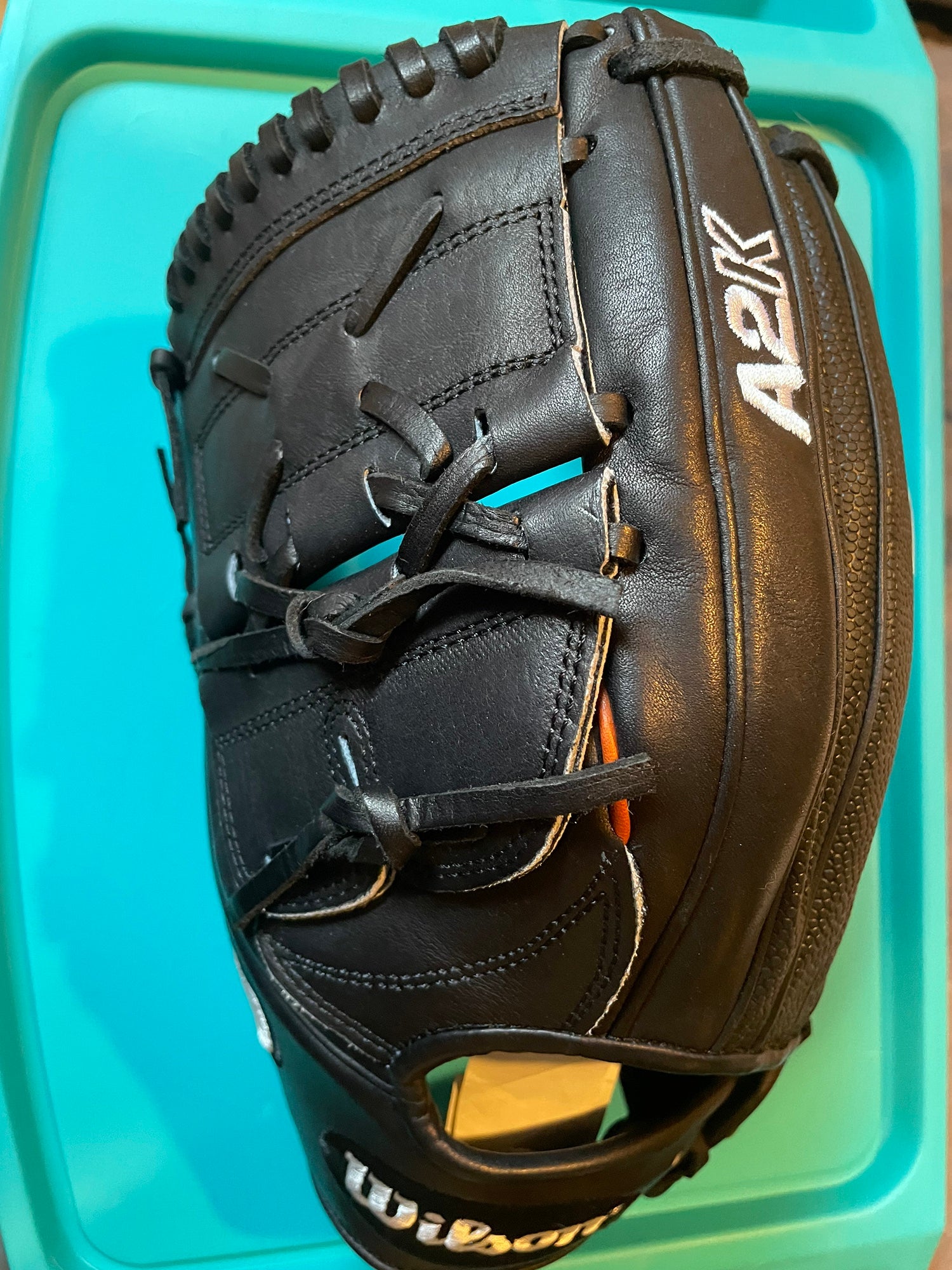 Wilson A2K SuperSkin MB50 Mookie Betts 12.5 Baseball Glove: WBW100471125