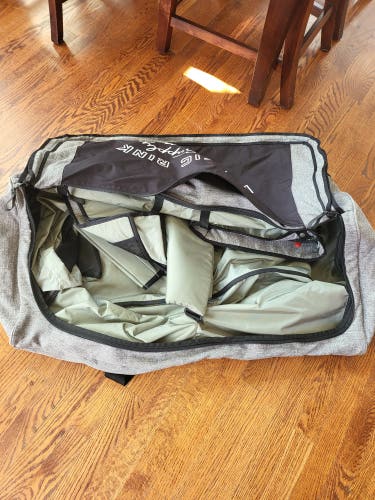 Used Pacific Rink Player Hockey Bag