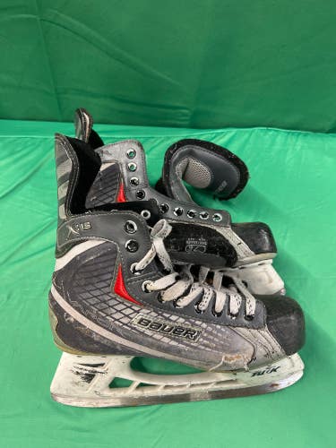 Senior Used Bauer Vapor X15 Hockey Skates 7.0