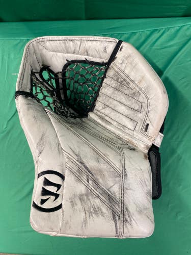 Used Warrior Ritual GT2 Pro Regular Goalie Gloves & Blockers