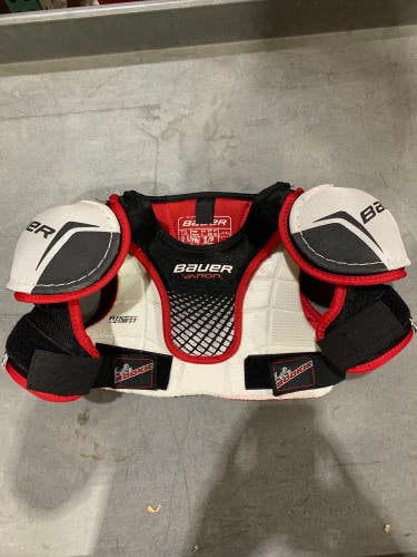 Youth Used Small Bauer Vapor Lil Rookie Shoulder Pads