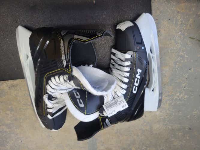 Used Ccm Tacks As 550 Senior 13 Ice Hockey Skates