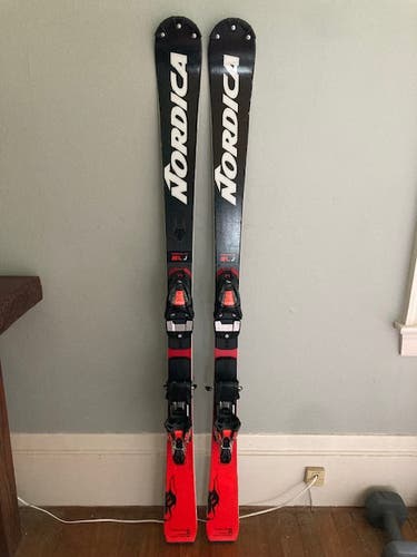 Nordica 135 cm Racing Doberman SL J Skis With Bindings Max Din 10 used