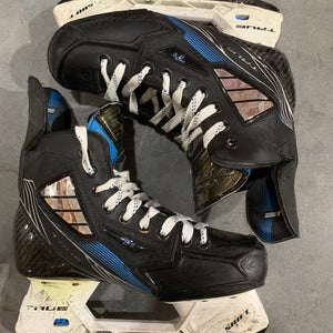 True TF9 Hockey Skates | INT 4 | Regular
