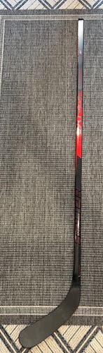 Intermediate Used Right Handed Bauer Vapor X3.7 Hockey Stick P92