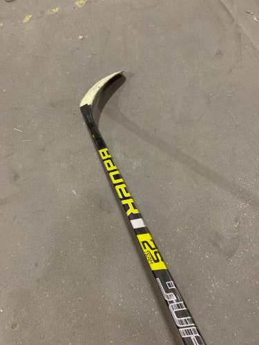 Used Senior Bauer Supreme 2S Team Left Hockey Stick P92