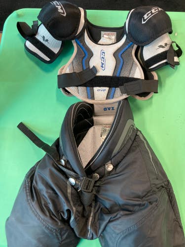 Youth Used Large CCM Shoulder Pads and Pants