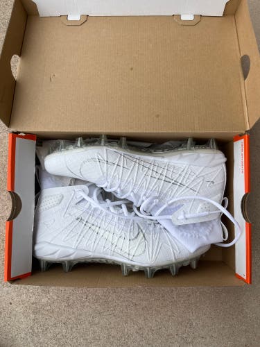 White Men's Molded Cleats High Top Huarache