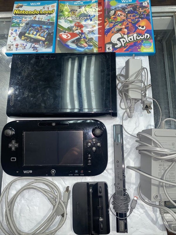 Nintendo Wii U 32GB Black Deluxe Console & Gamepad WUP-101(02) Tested Mario Kart