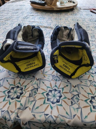 Used Bauer Supreme s190 Gloves 10"