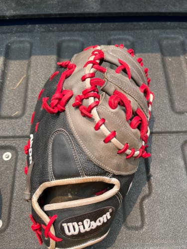 Wilson A2000 Firstbase Glove