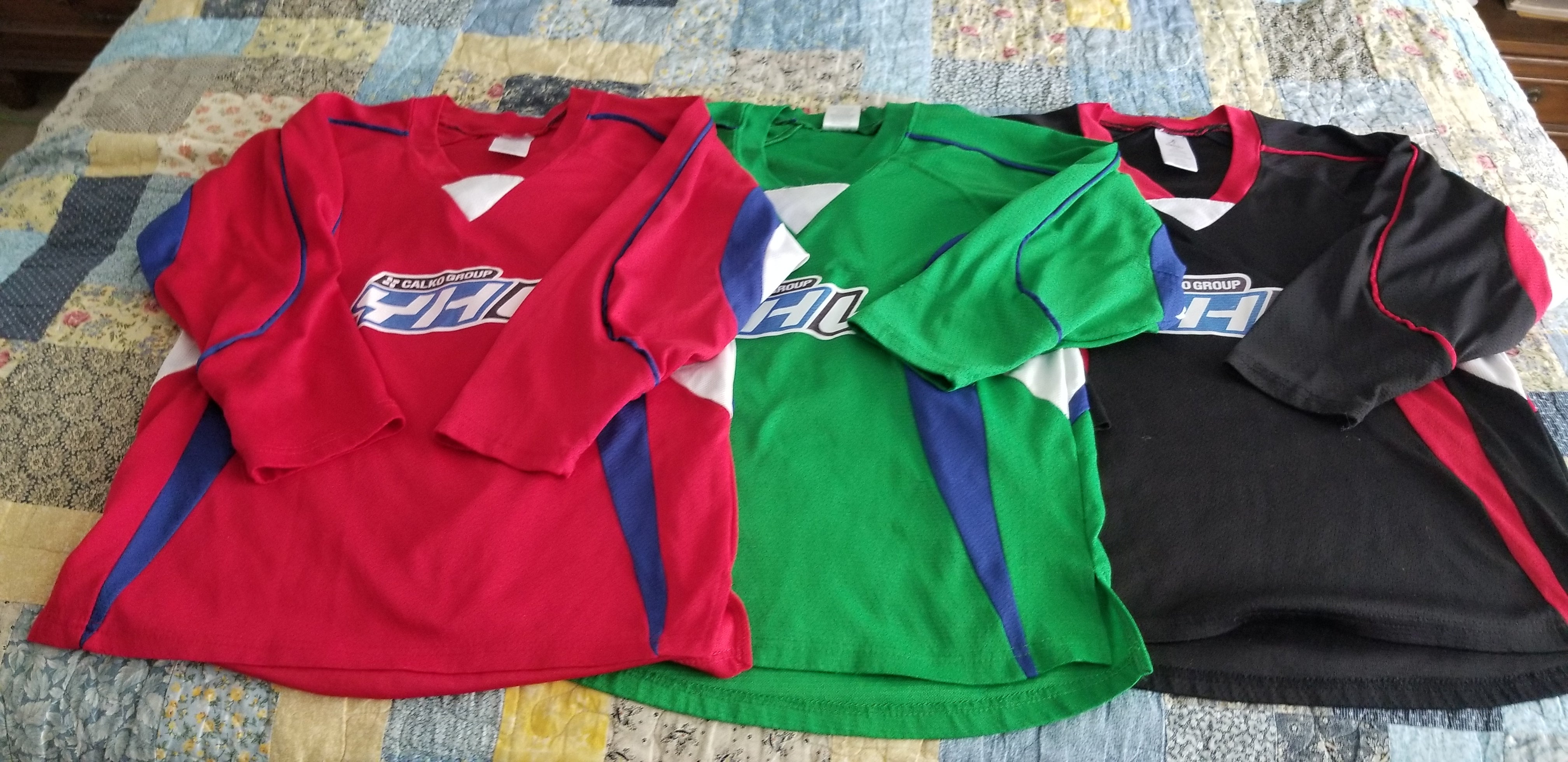 Xtreme Basics Yth L/XL Dark Blue Red Hockey Jersey - Youth Large XLarge used