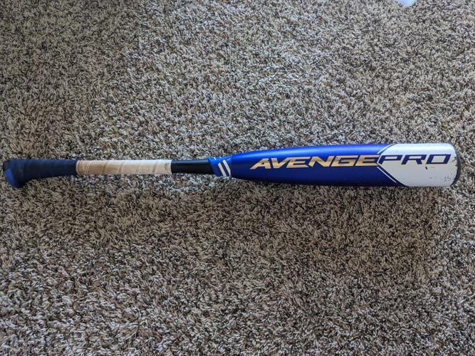 Used USSSA Certified 2023 AXE Avenge Pro Bat (-10) 19 oz 29"