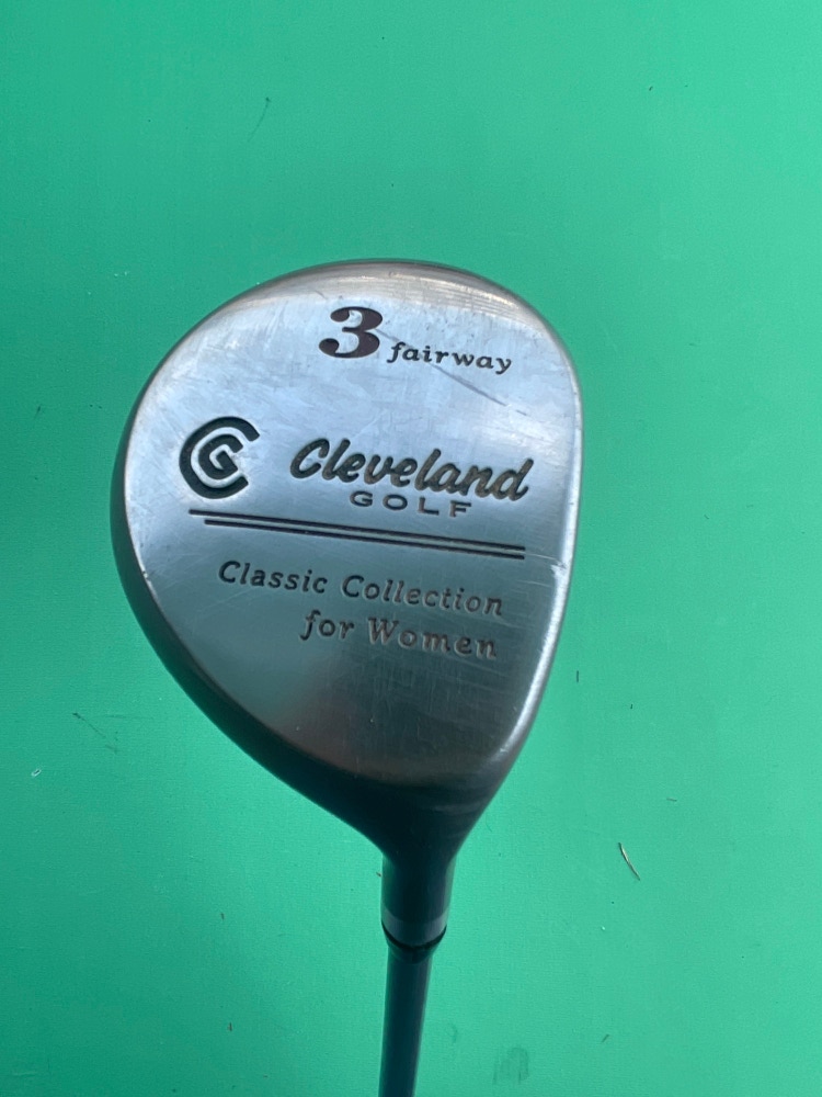 Used Women's Cleveland Right Fairway Wood Ladies 3 Wood