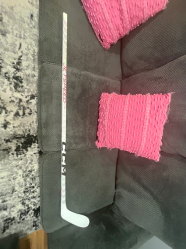 Intermediate Left Hand P28  JetSpeed FT5 Pro Hockey Stick