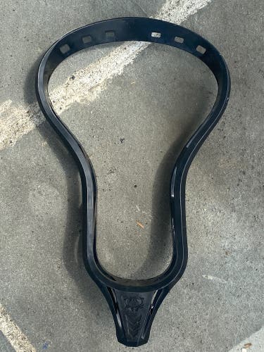 Used Attack & Midfield Unstrung Bravo 1 Head Great Condition