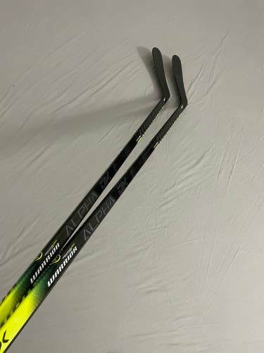 2 pack of Like New (Demo) Intermediate Warrior Left Hand Alpha DX Hockey Sticks W03 70 Flex