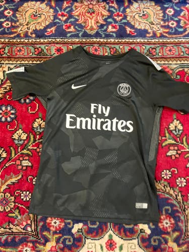 Black New Large Nike Jersey Fly Emirates