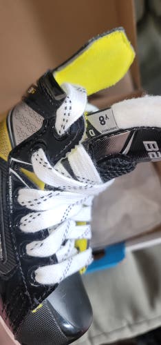 Bauer Supreme 3S Hockey Skates Regular Width Size 8