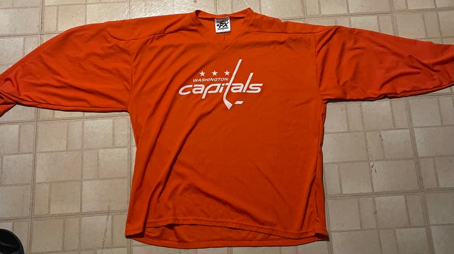 Washington Capitols NHL Orange Used XL Practice Jersey