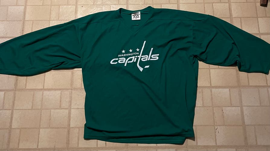 Washington Capitals NHL Green Used Large Practice Jersey