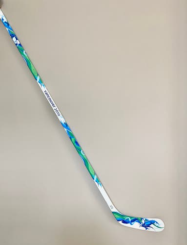 VANCOUVER 2010 OLYMPIC PLAYER OF THE GAME STICK