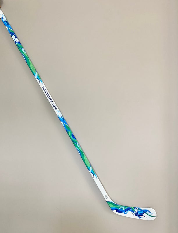 Vintage Hockey Stick sportcraft hockey stick olympia made in england for  Sale in New York, New York - OfferUp