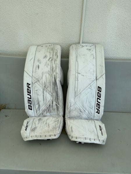 Medium Bauer Supreme M5 Pro Goalie Leg Pads