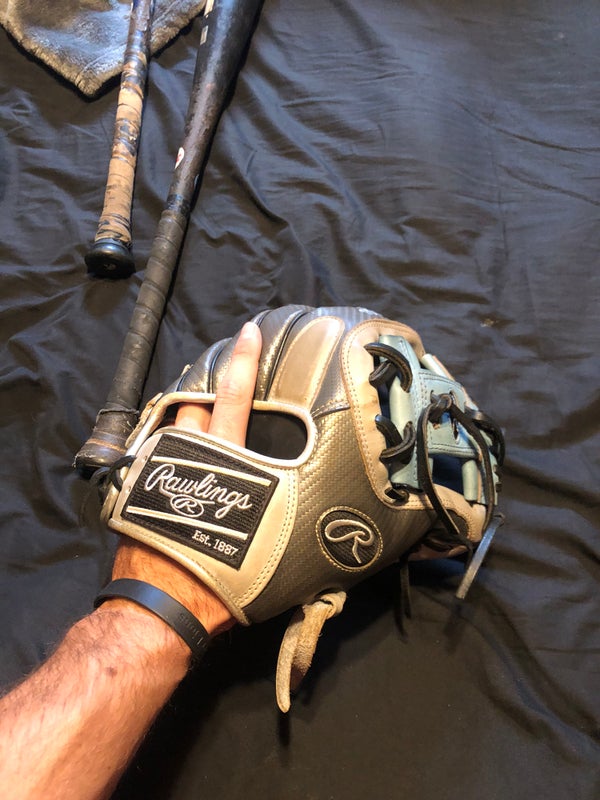 Infield 11.5" Heart of the Hide Baseball Glove
