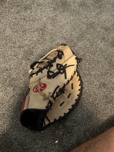 Used First Base 13" Gold Glove Elite Baseball Glove