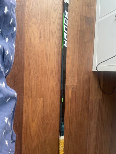 Junior Bauer P92  Nexus Geo Hockey Stick