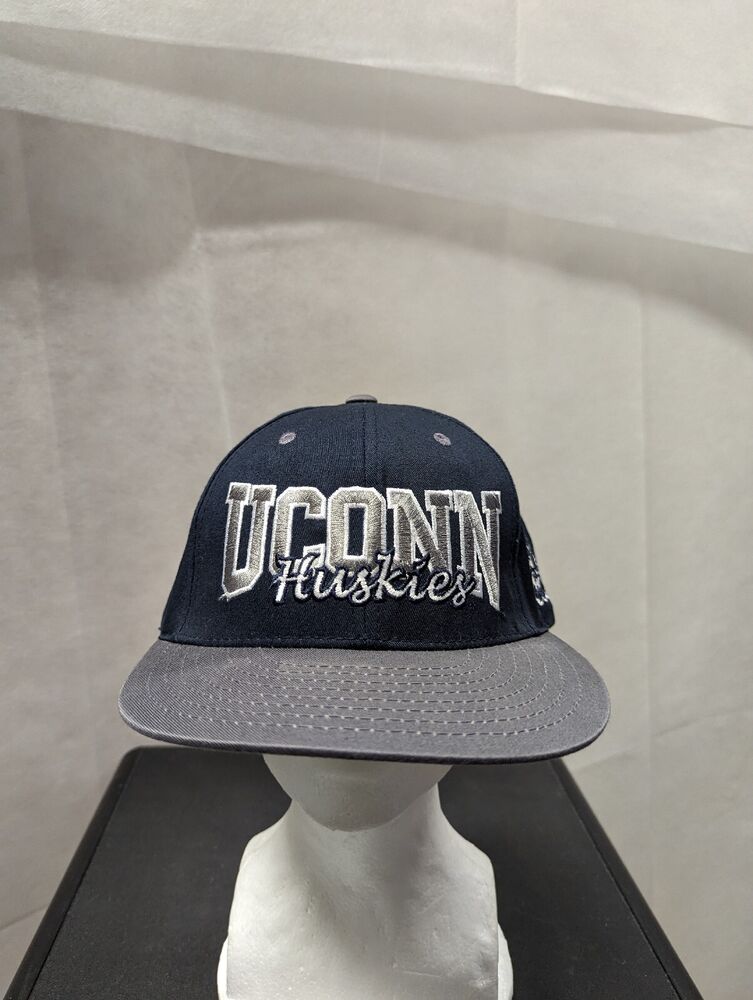 UConn Huskies baseball gear