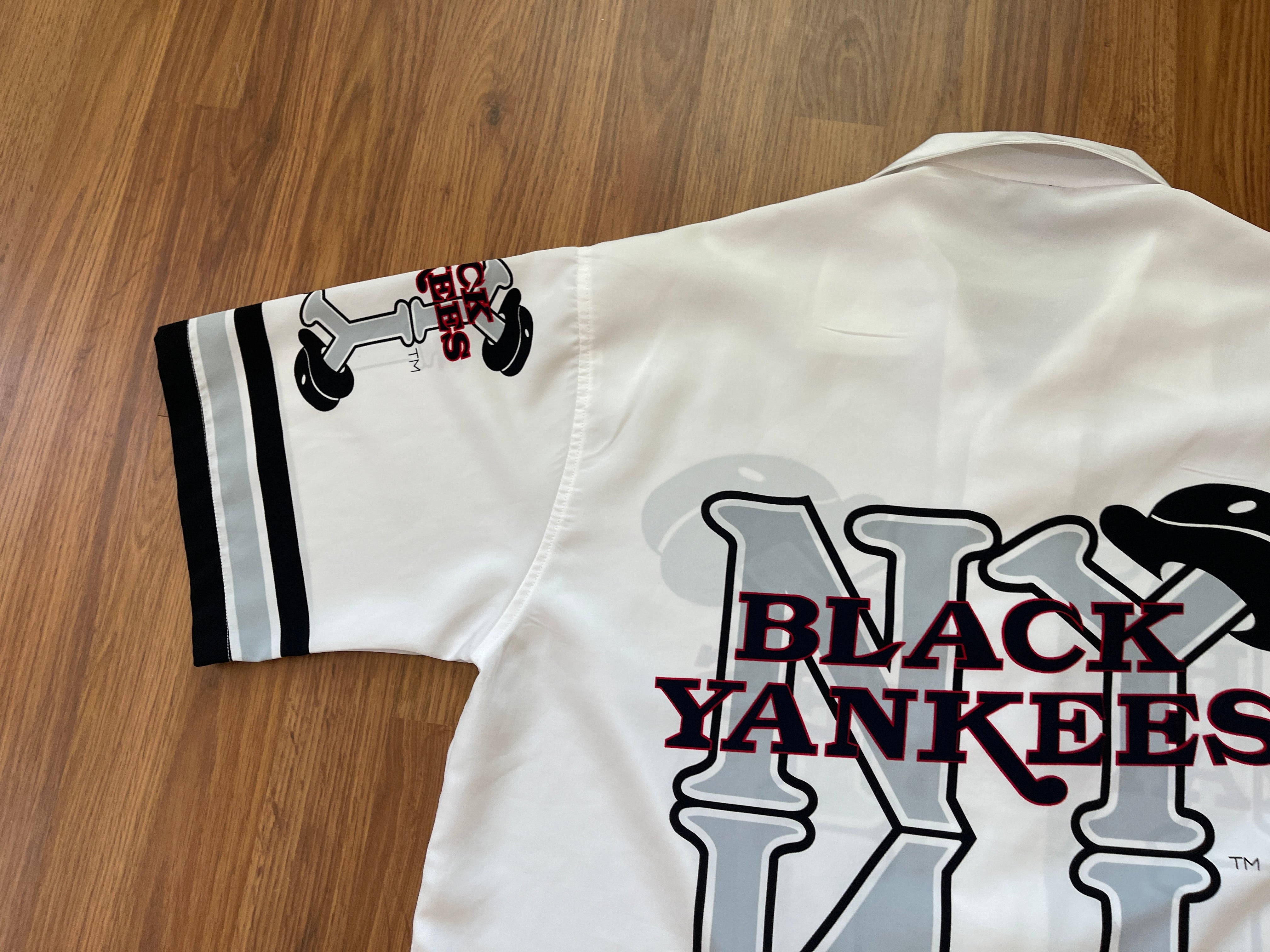 Headgear - New York Black Yankees Gray Button Down Jersey