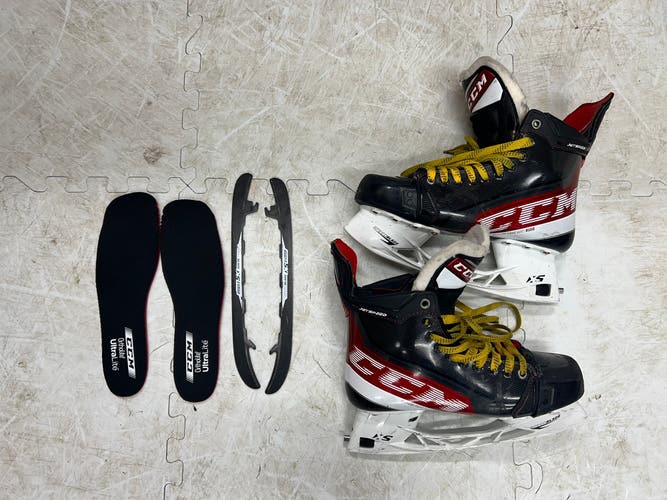 Senior Used CCM JetSpeed FT4 Hockey Skate (Regular) 8.5