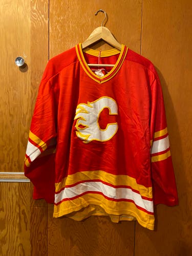 Vintage Calgary Flames Jersey