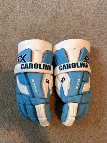 UNC Team Issue STX Cell III Lacrosse Gloves 13"