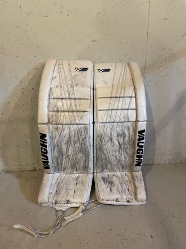 34" Vaughn Pro Stock Velocity V9 Goalie Leg Pads
