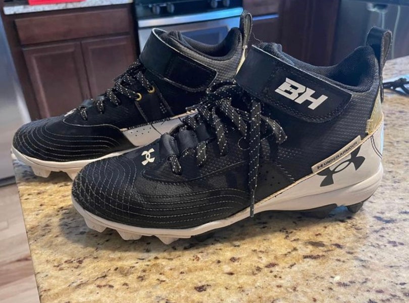 Used Under Armour BRYCE HARPER CLEATS Senior 7 Baseball and Softball Cleats