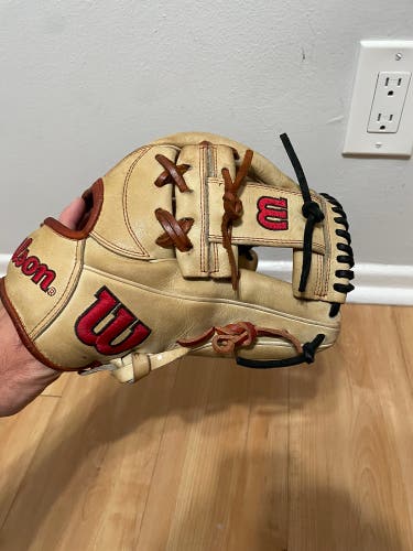 Wilson a2000 11.75 inch 1787 right hand throw