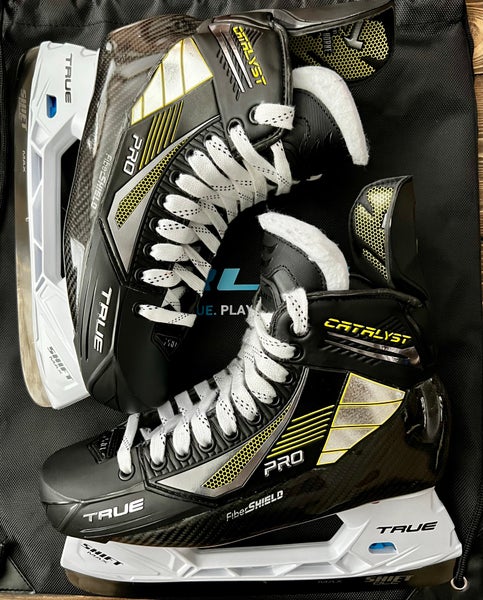 New True Regular Width Pro Stock Size 9 Catalyst Pro Hockey Skates