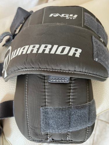 Warrior Goalie Knee Pads  R/G4 Int Size L