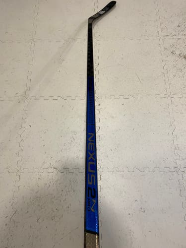 Senior Right Handed P88 Pro Stock Nexus 2N Pro Hockey Stick