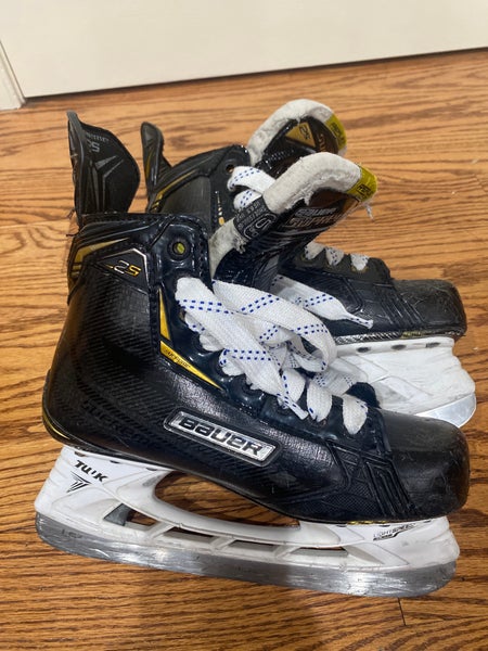 Used Bauer Regular Width Size 5.5 Supreme 2S Pro Hockey Skates